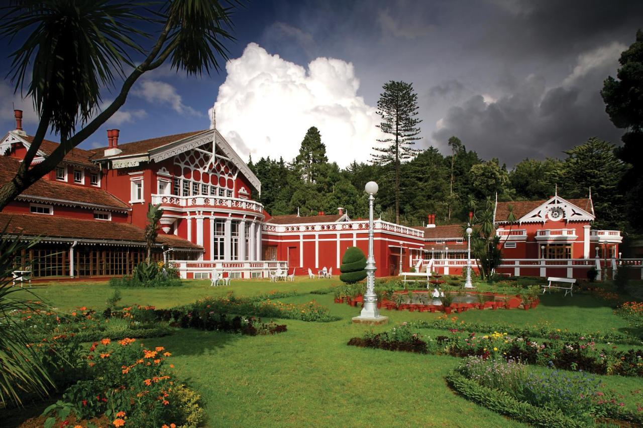Welcomheritage Fernhills Royal Palace Ooty Esterno foto