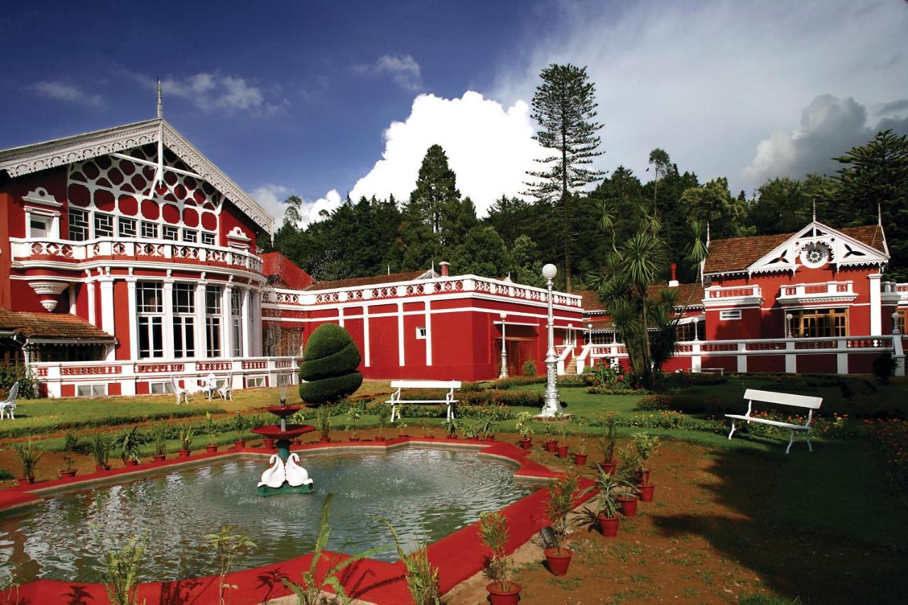 Welcomheritage Fernhills Royal Palace Ooty Esterno foto