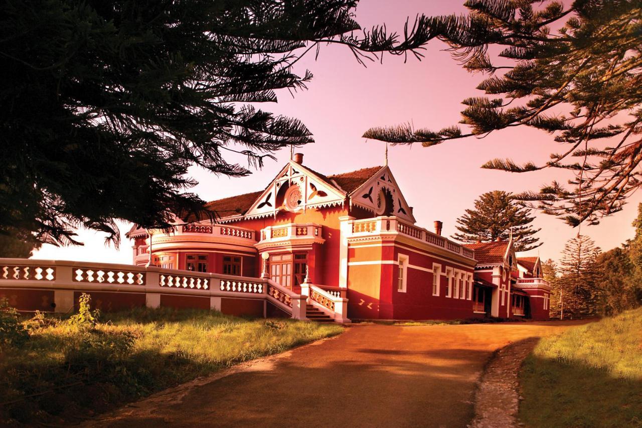Welcomheritage Fernhills Royal Palace Ooty Esterno foto