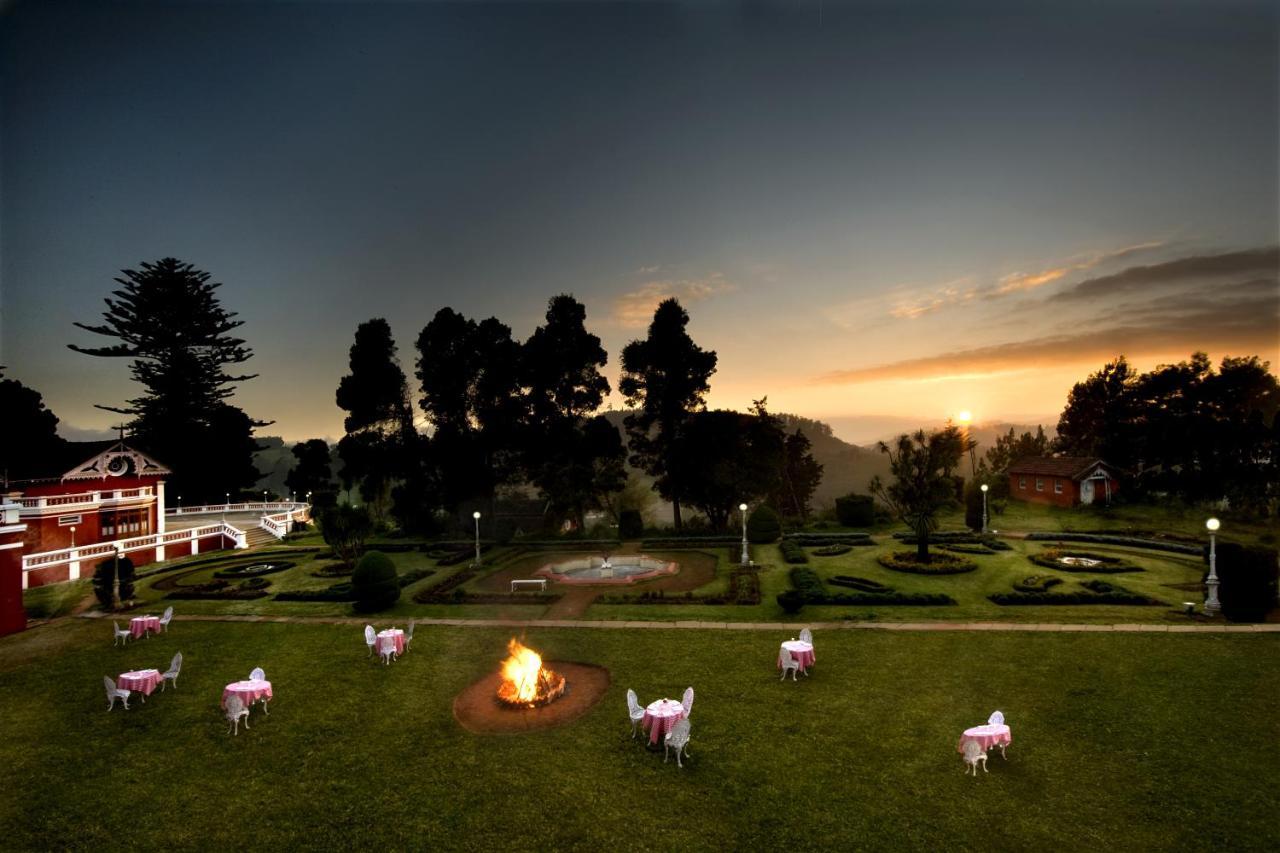 Welcomheritage Fernhills Royal Palace Ooty Esterno foto