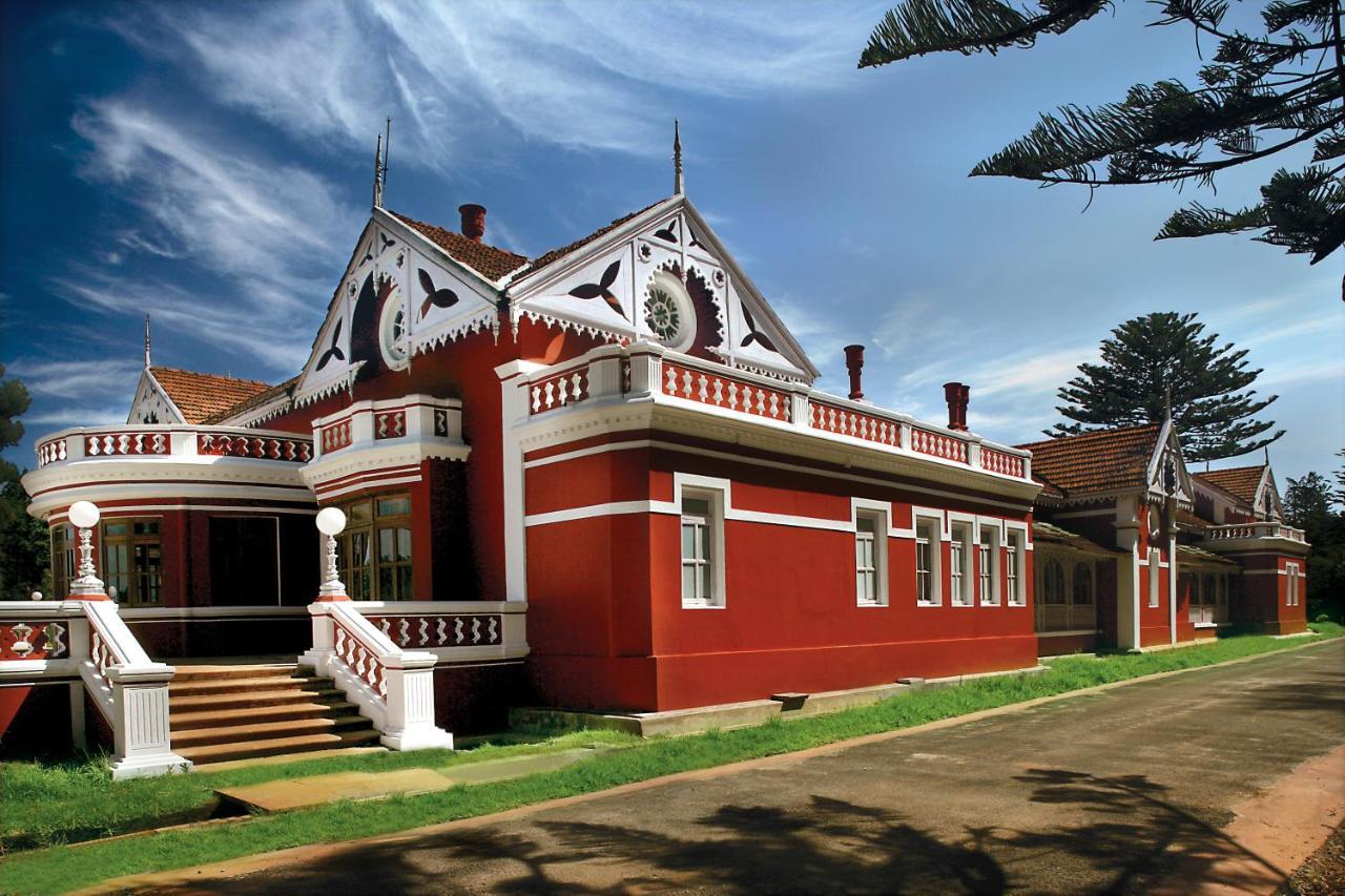 Welcomheritage Fernhills Royal Palace Ooty Esterno foto